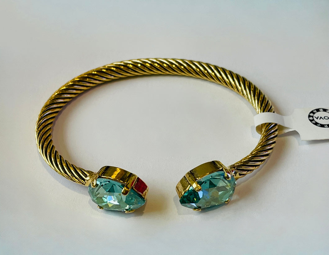 Charlotte Cuff in Pear Aqua Verde